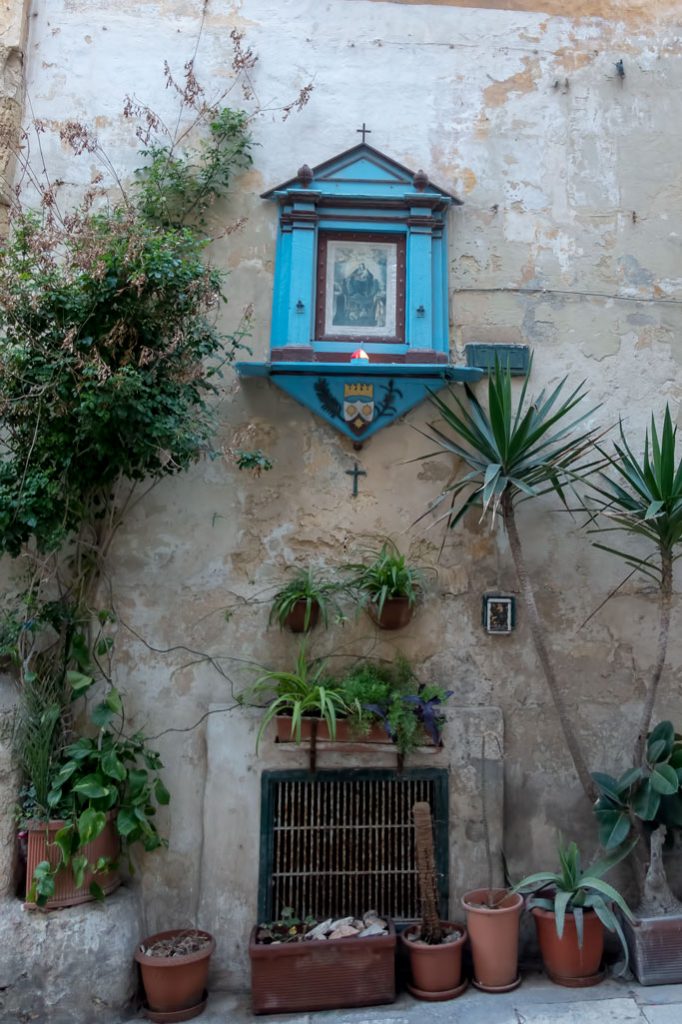 Valletta - Building shrine