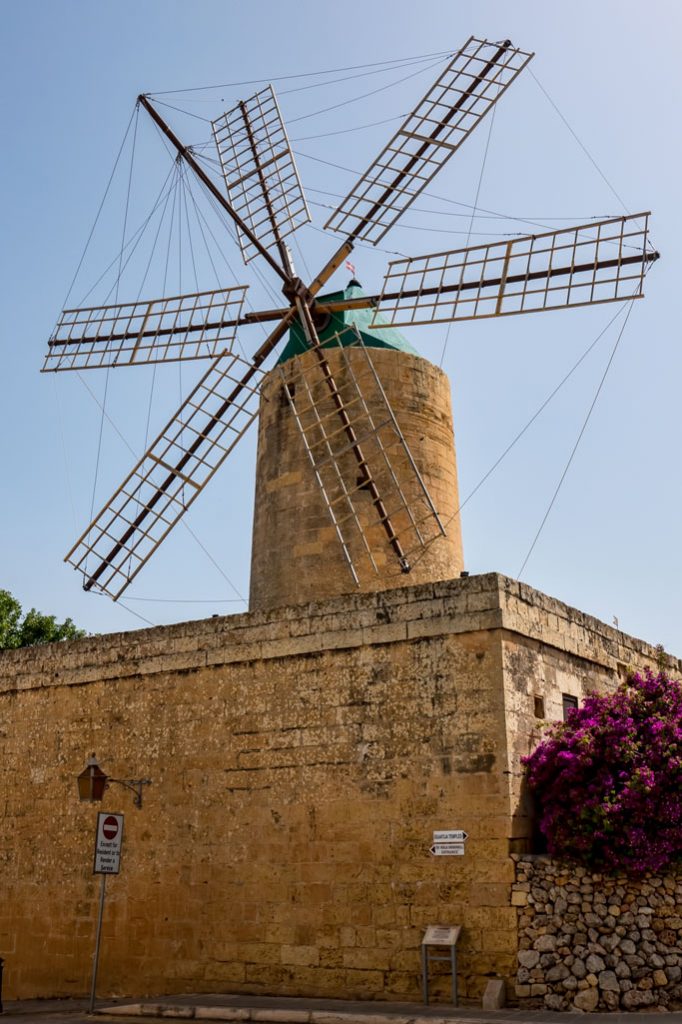 190613-Ta-Kola-windmill-1