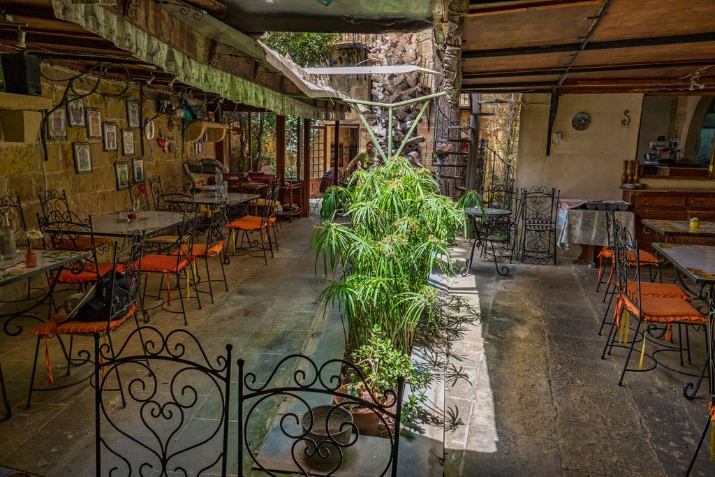 190614-Victoria-St-Georges-Lane-Il-Panzier-4