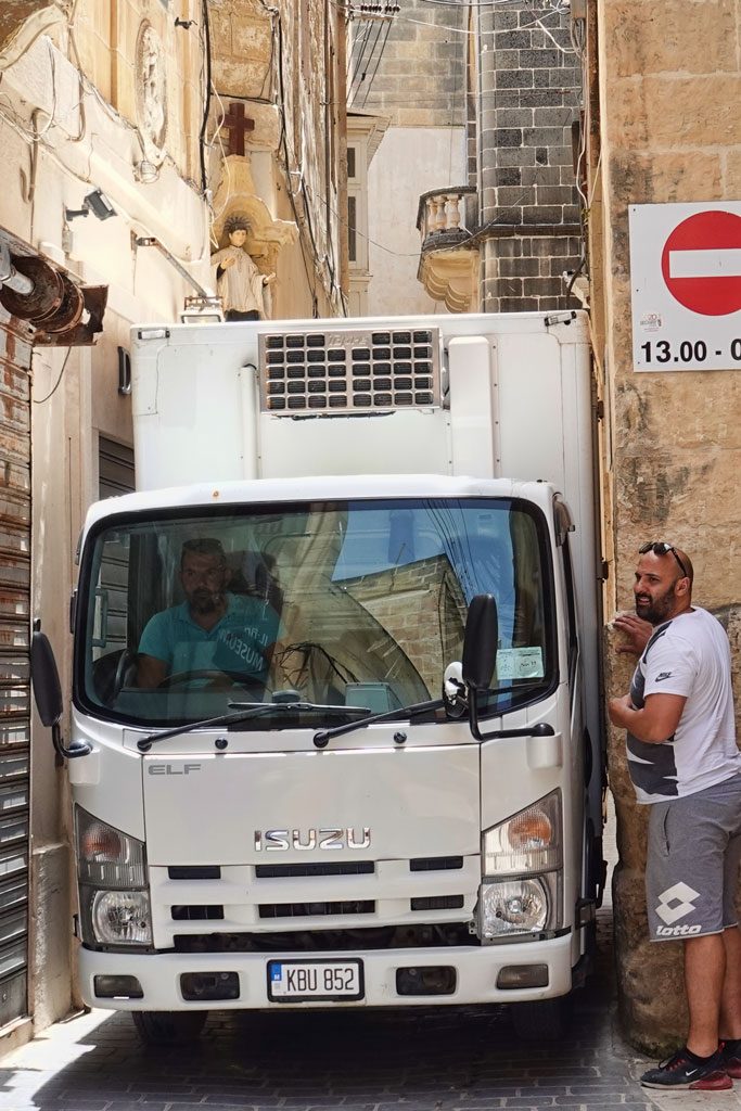 190614-Victoria-St-Georges-Not-wide-enough-6