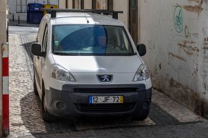 191010-03-Nazare-02-street