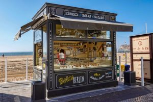 191010-23-Nazare-22-Beach-Bolas-Berlim