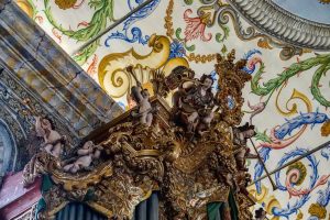 191013-09-Coimbra-University-Chapel-Organ-pipes
