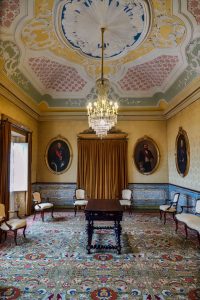 191013-16-Coimbra-Royal-Palace