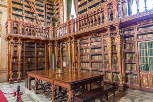 191013-29-Coimbra Library-2 Mick L.jpg