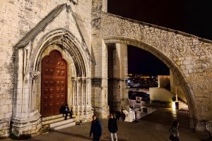 191018-04-LIsbon-Carmelita-monastery-ruins
