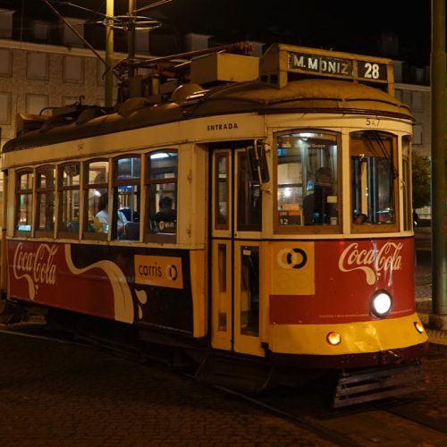 191019-12-Lisbon-Trolley