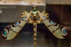 191021-26-Lisbon-Gulbenkian-Museum-Lalique-jewelry