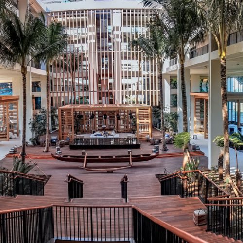 Photos---200119-02-Mauna-Lani-atrium