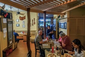 Photos-200122-02-Hawaiian-Style