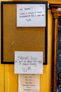 Photos-200122-03-Hawaiian-Style