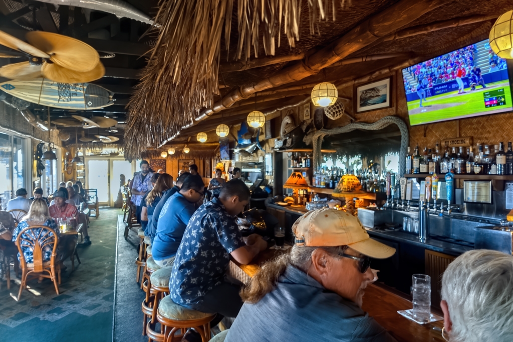 Photos---200304-01-Seafood-Bar-&-Grill-Tiki Bar