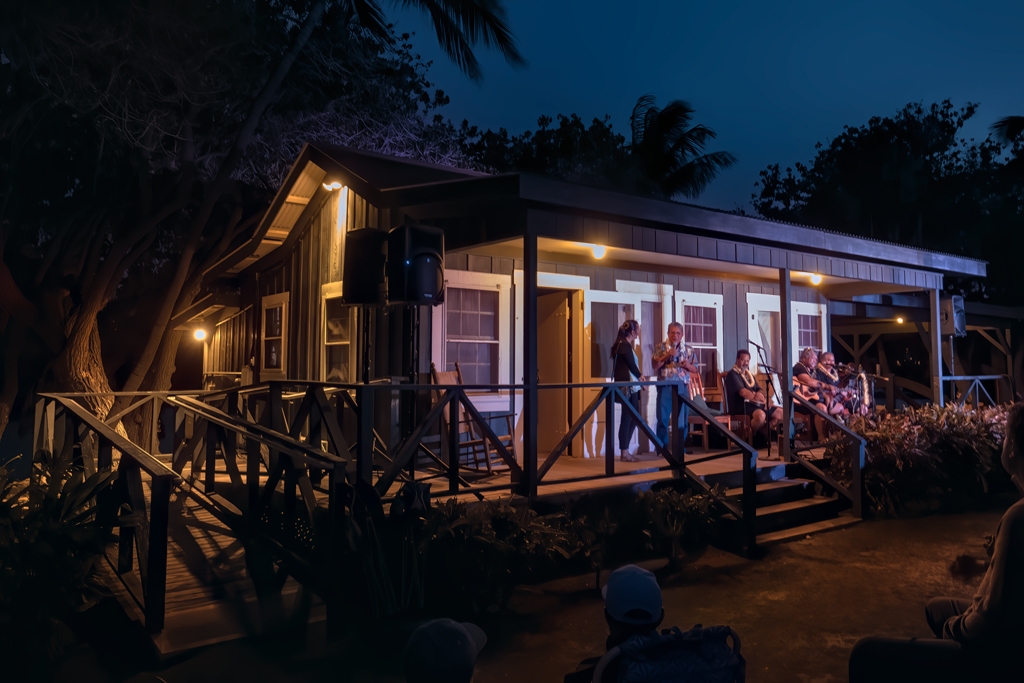 Photos---200307-13-Twilight-Talk-Story-@-Eva-Parker-Woods-Cottage