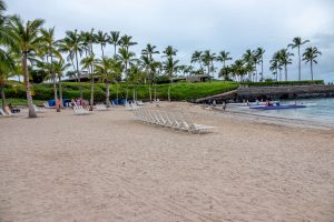 Photos---200315-01-Makaiwa-Beach-early-morning