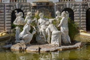 191011-06-Nazare-05-Buddha-Eden-Winery-garden