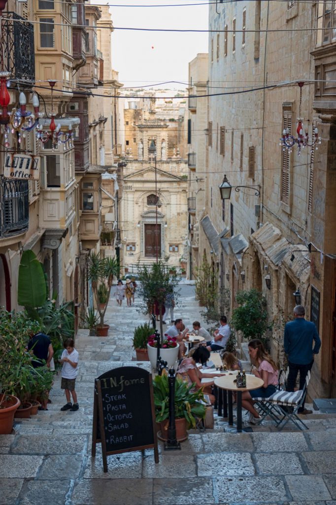 Valletta - Walkway