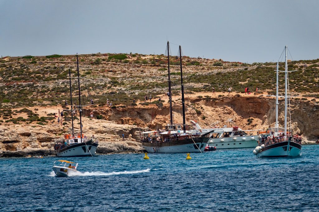 Xlendi Ferry-Comino Island